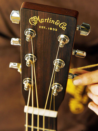 martin-guitar